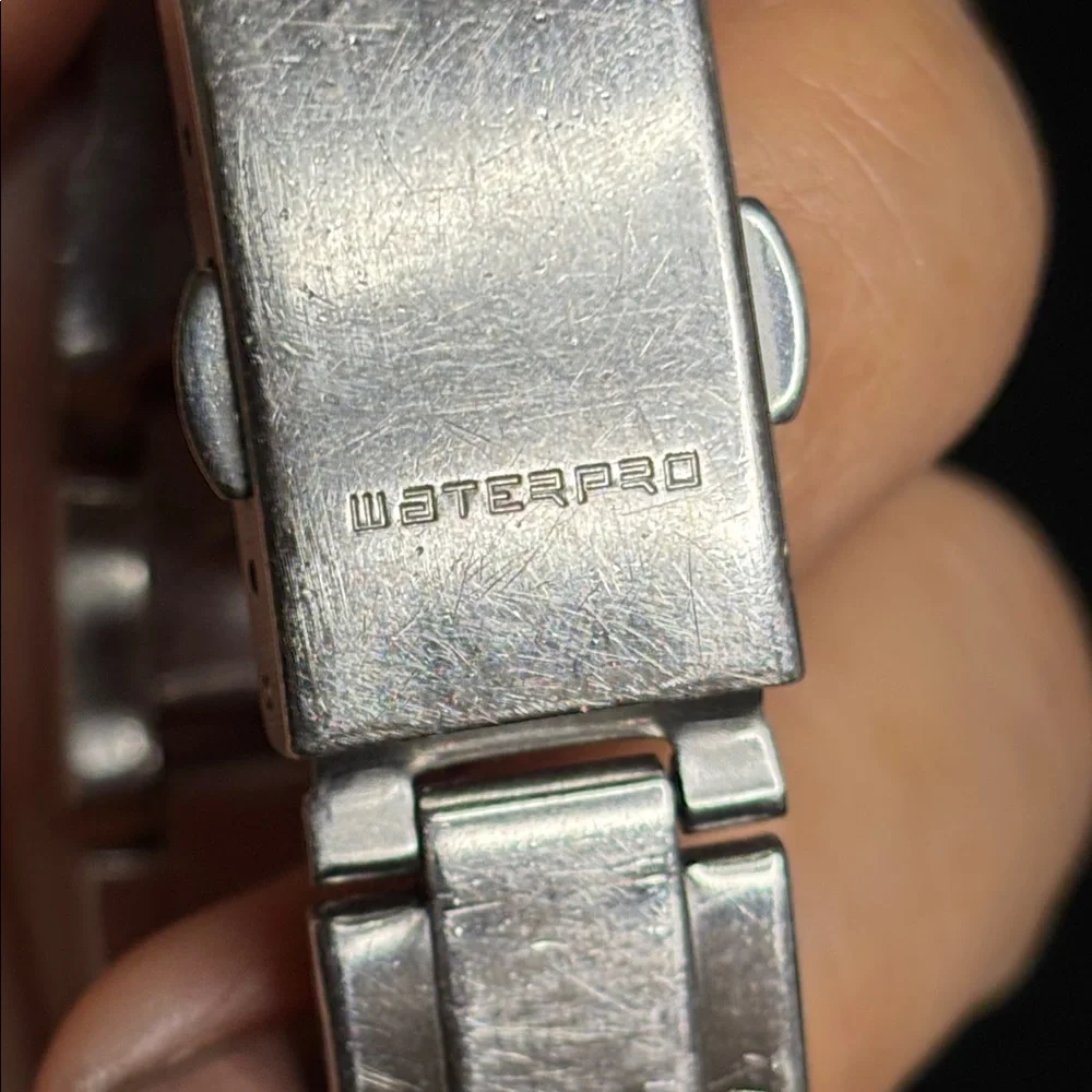 Vintage Guess Tiffany Blue Dial Stainless Steel Silver Waterpro Watch Needs 🔋
